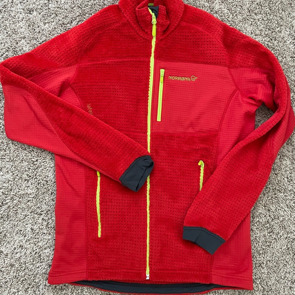 Men’s athletic zip up